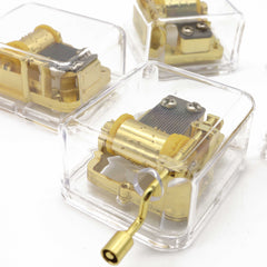 (Ready Stock) Amazthing Acylic Transparent Music Box Hand Crank Gift Birthday/Christmas/Valentine 音乐盒