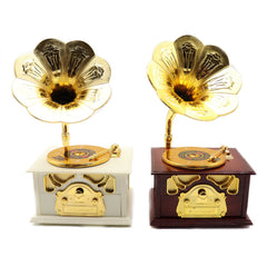 (Ready Stock) Amazthing Gramophone Shaped Music Box/Kotak Musik(White, Brown) Birthday Gift Home Decoration 留声机音乐盒