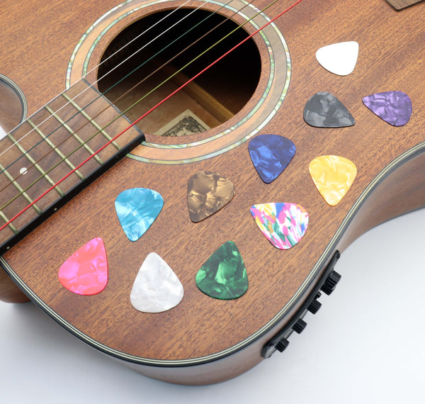 Ready Stock Amazthing Celluloid Guitar Pick 吉他拨片 (0.58mm/ 0.75mm/ 1mm) | Acoustic, Electric, Ukulele, Bass Accessories